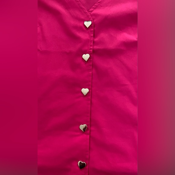 New York & Company - Puff-Sleeve Heart-Button Poplin Top (NWT) - Picture 2 of 5